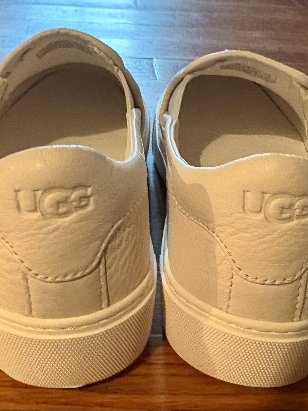 UGG “Jass” Leather Slipon Sneakers, Size 6.5, White, NWOT - Picture 3 of 7